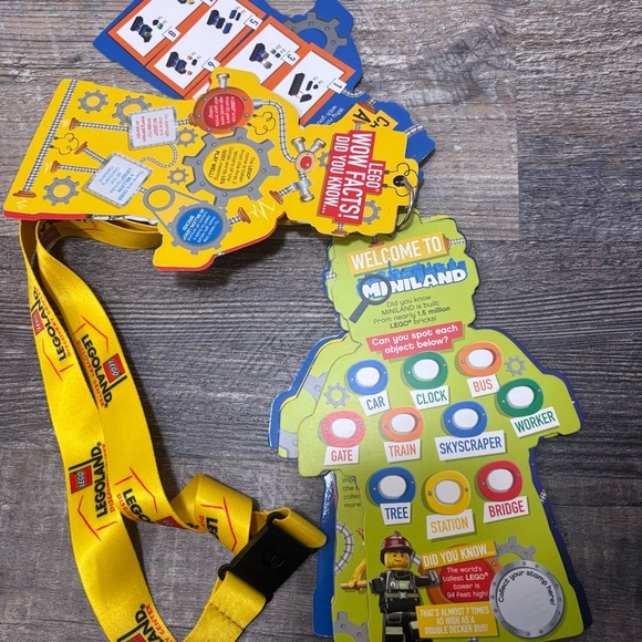 Legoland Discovery Center Activity Pack with Lanyard like new - Picture 4 of 6